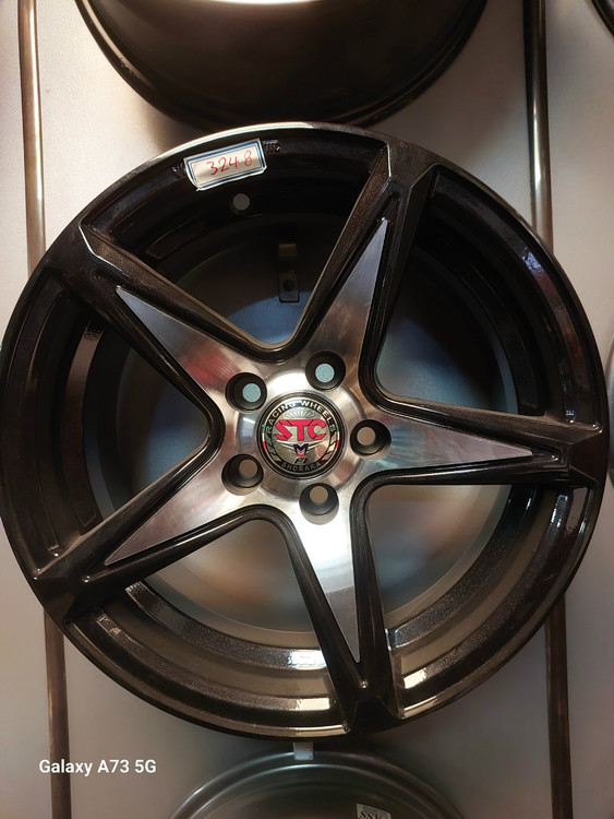 رینگ فابریک سایز ۱۵ (۵) پیچ برلیانس