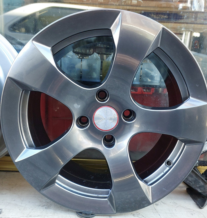 رینگ فابریک سایز 1۷ مدل ساوارا دودی