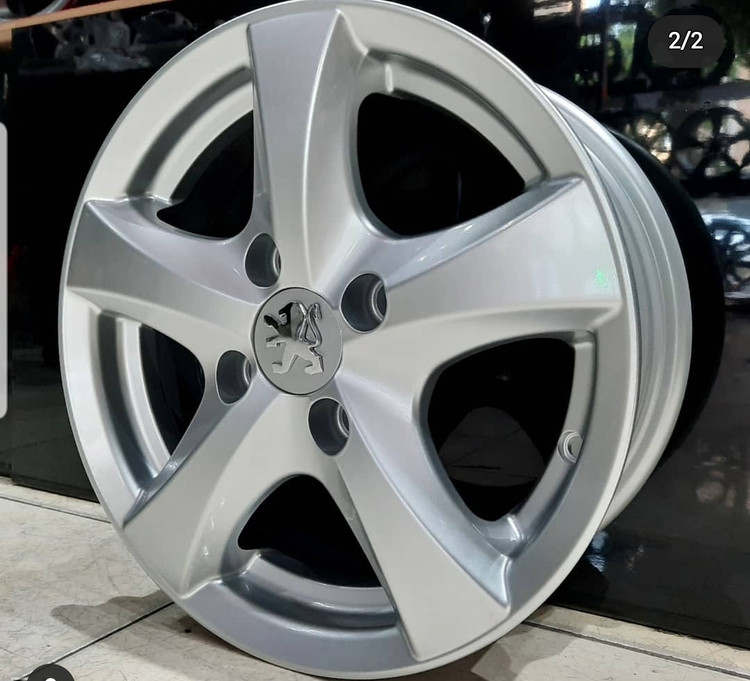 رینگ اسپرت سایز ۱۴ نقرهای کد ۰۰۸