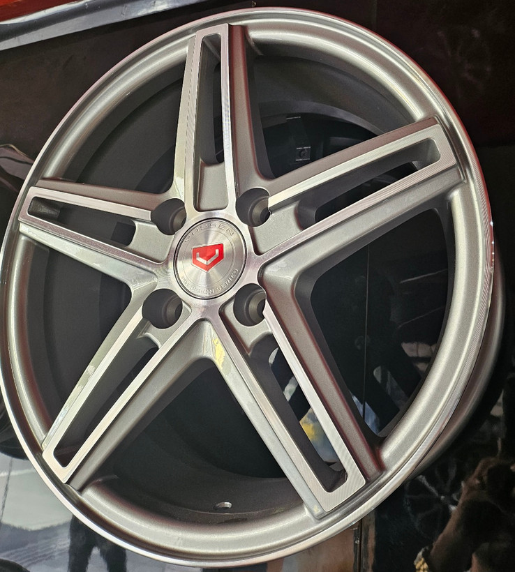 رینگ اسپرت سایز ۱۴ (۴×۱۰۰) نقرهای تیبا ،کوئیک، ساینا