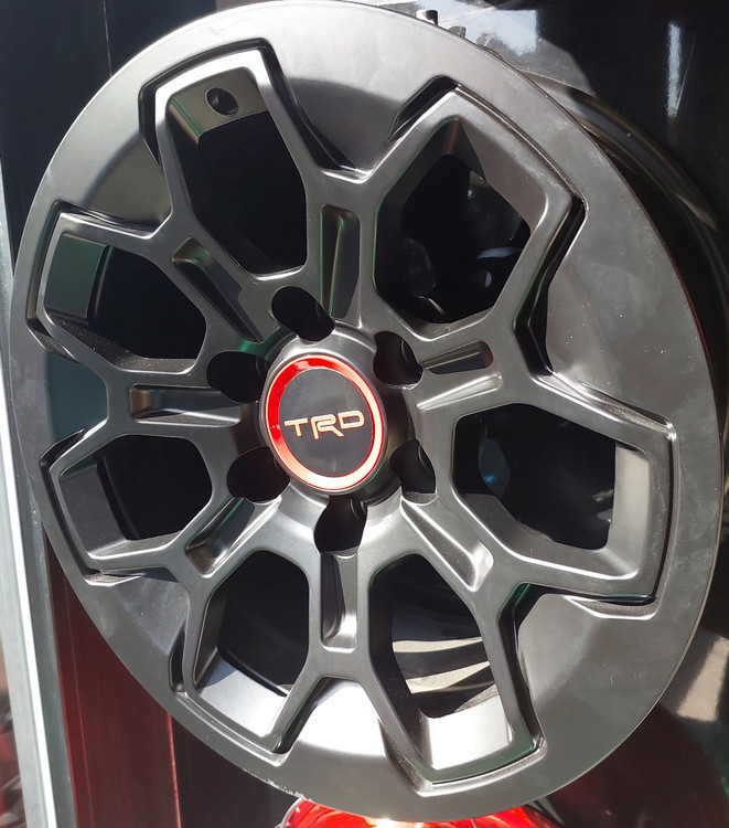 رینگ اسپرت سایز ۷.۵×۱۷ (۱۳۹×۶)