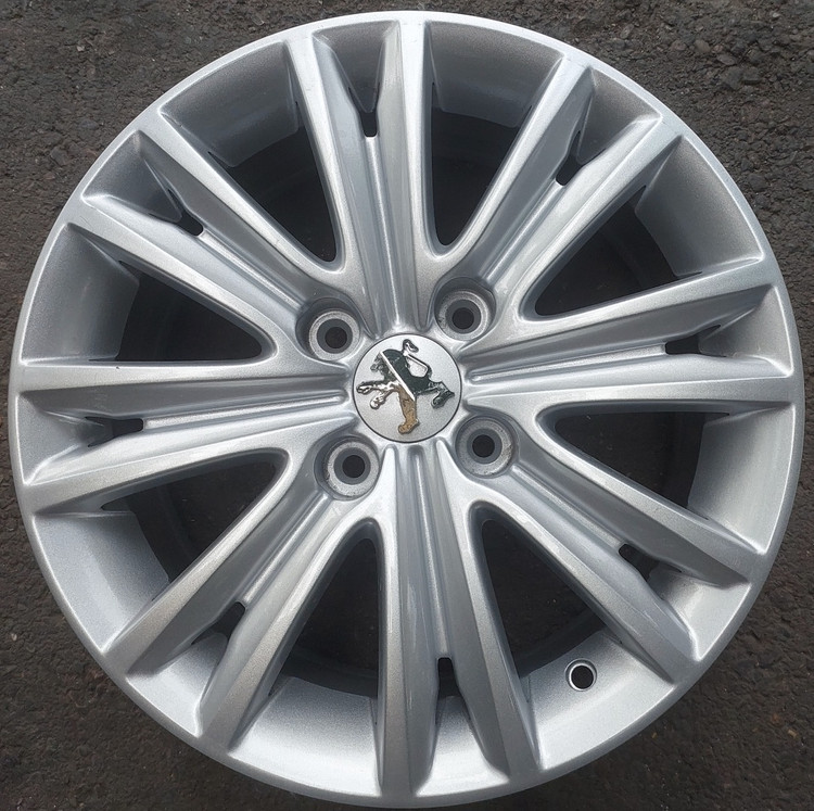 رینگ فابریک سایز ۱۵ (۱۰۸×۴) نقرهای