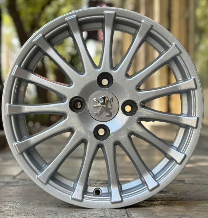 رینگ فابریک سایز ۱۵ نقرهای مدل ۱۵ پر