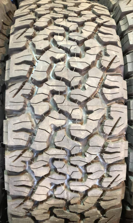 لاستیک سایز 17"-70-265 BFGoodrich A/T