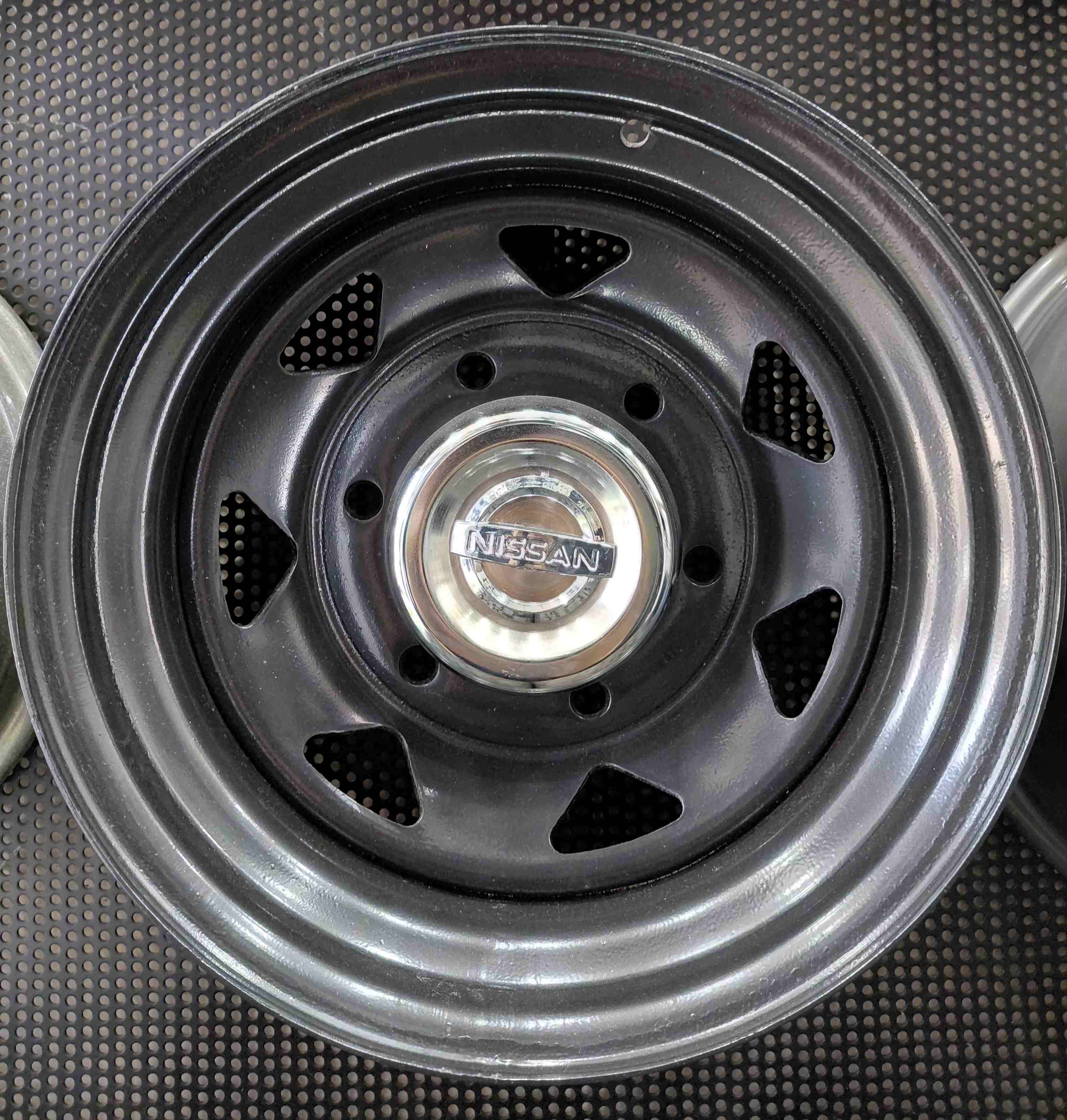 رینگ اسپرت سایز ۱۵ × ۸ (۱۷۰×۶)  مشکی کاروان