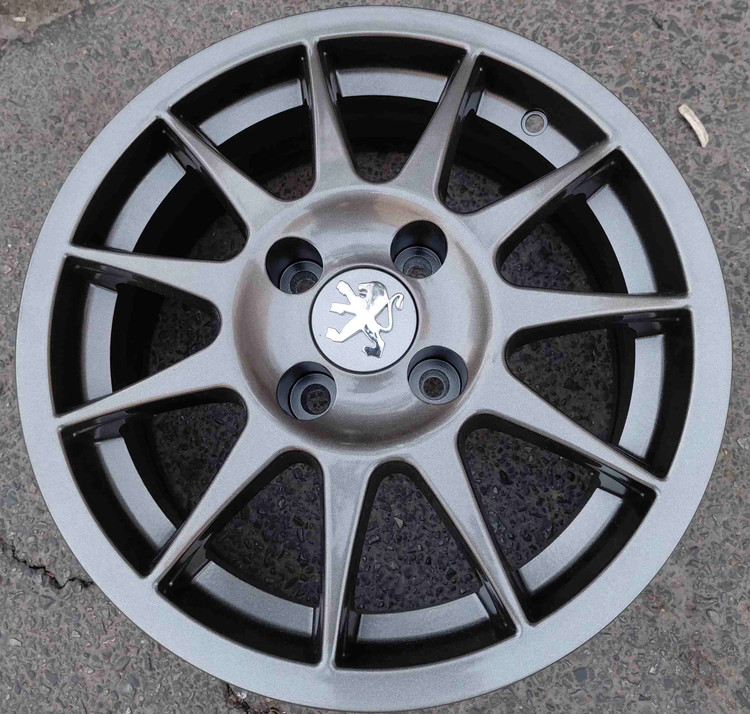 رینگ فابریک سایز ۱۵ (۱۰۸×۴) مدل ۱۱ پر دودی