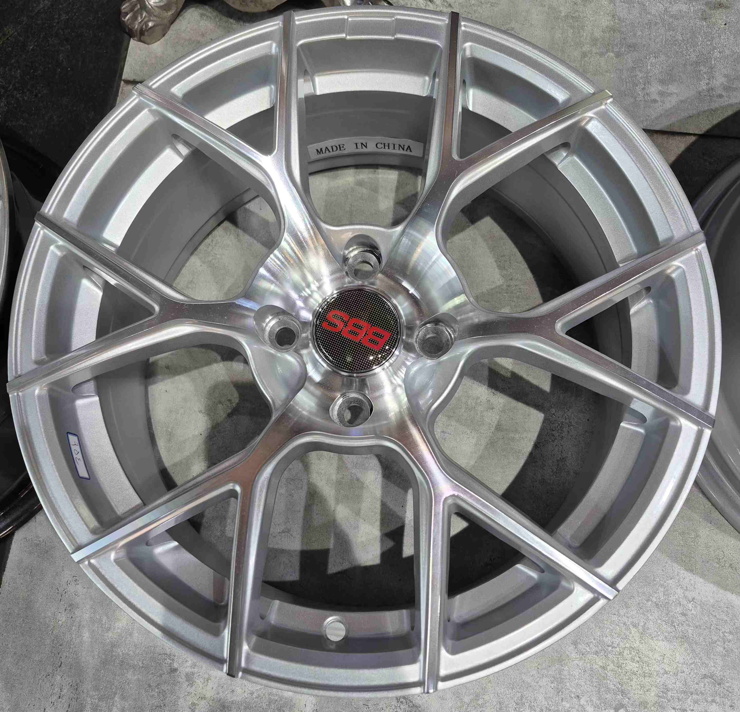 رینگ اسپرت سایز ۱۶ (۱۰۸×۴) رخ نقره ای BBS