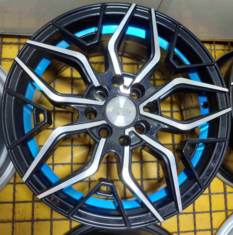 رینگ اسپرت سایز ۱۵ × ۷ (۱۱۴-۱۰۰×۸)