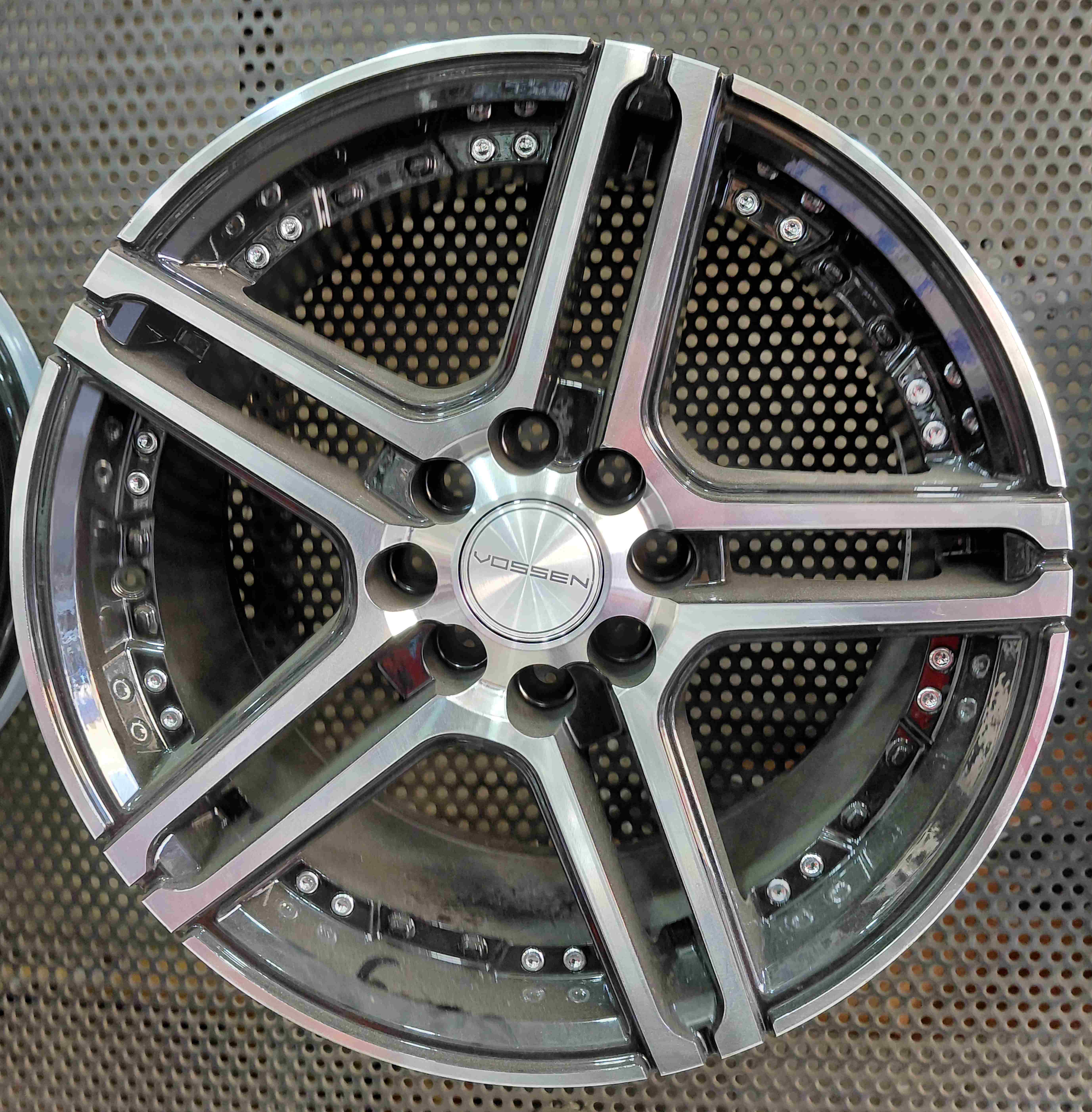 رینگ اسپرت سایز 15×7 (108-100×8) ووسن رخ مشکی