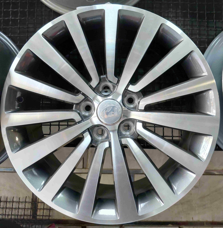 رینگ فابریک سایز ۱۸×۷.۵ (۱۱۴×۵) رخ دودی هیوندایی سوناتا YF