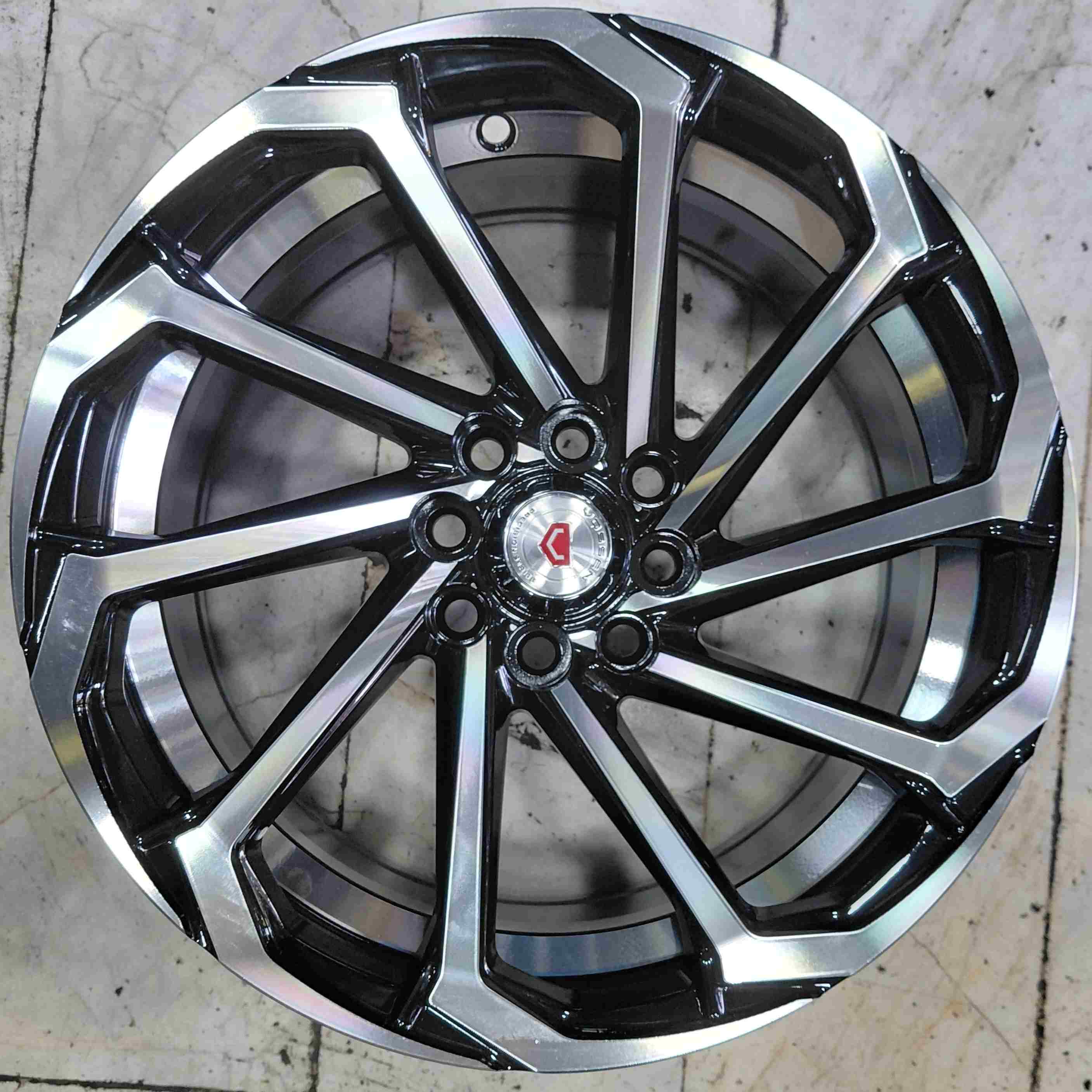 رینگ اسپرت سایز ۱۵×۷ (۱۰۸-۱۰۰×۸) forged رخ مشکی