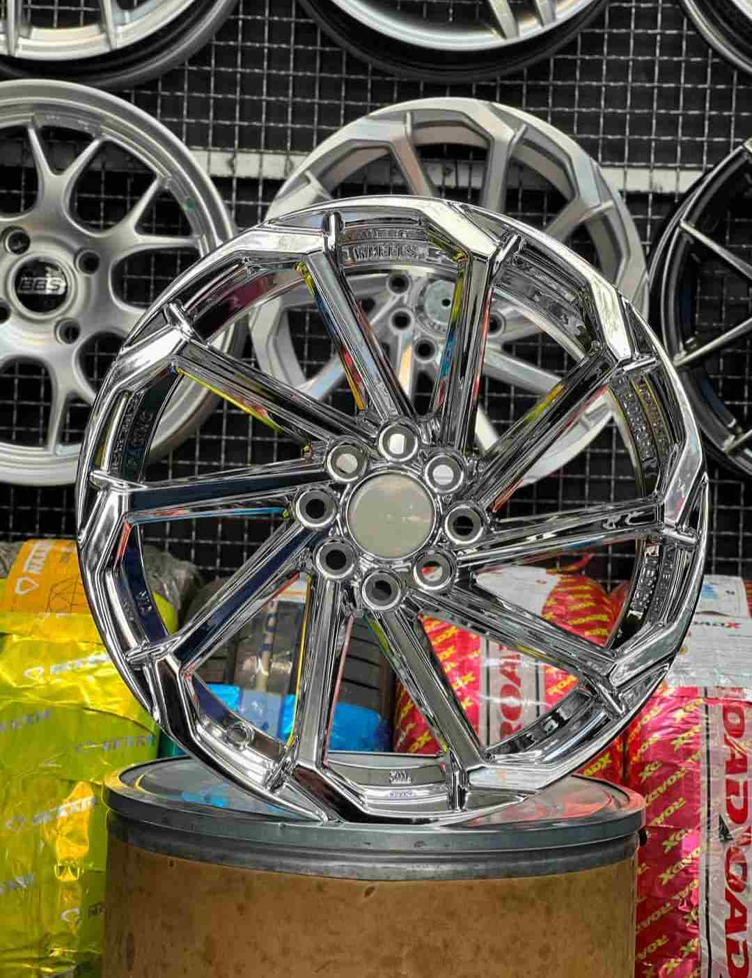 رینگ اسپرت سایز ۱۶×۷ (۱۰۸-۱۰۰×۸) کروم Vossen